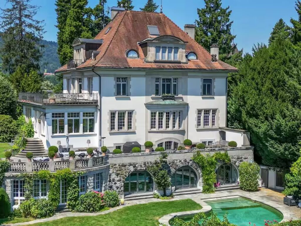 Haus zur Goldenen Sonne
